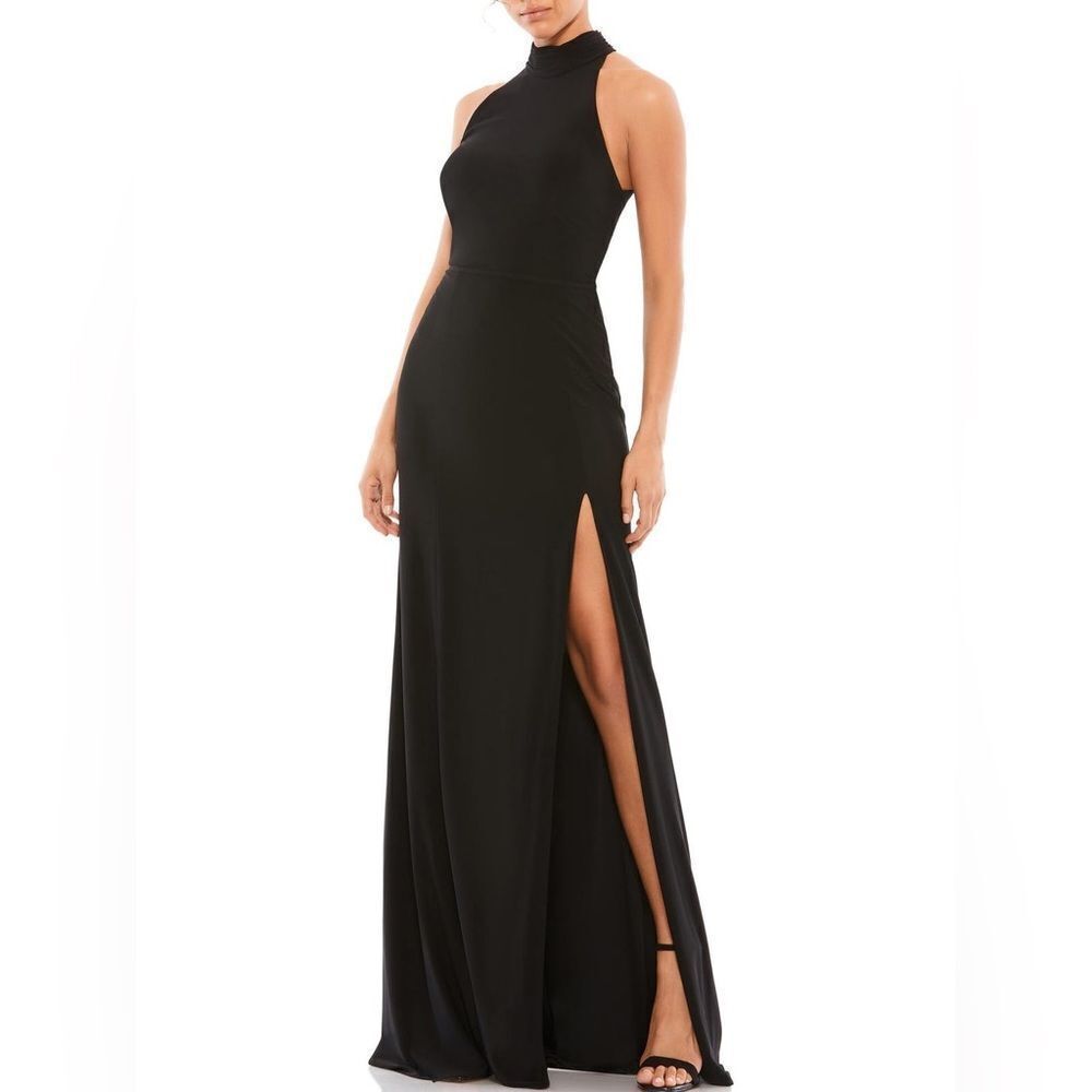 IEENA FOR MAC DUGGAL Cut-Out Sleeveless Evening Dress